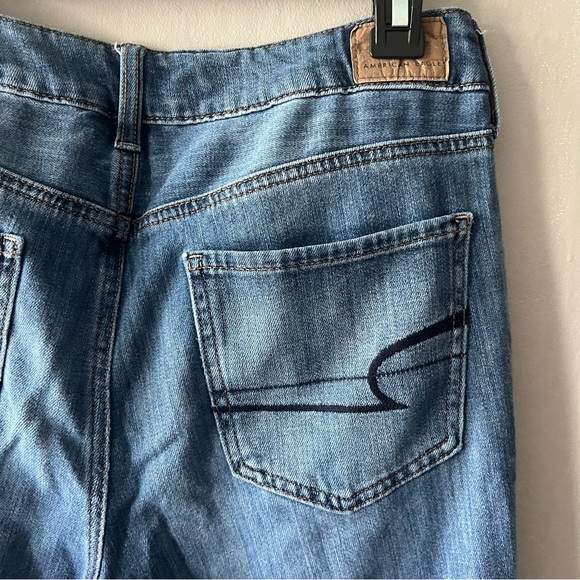 American Eagle Tomgirl Jeans Size 8 Long - Picture 5 of 7